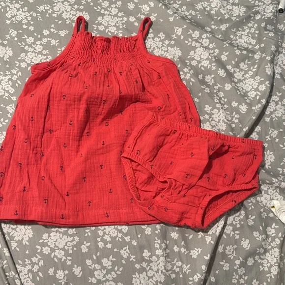 3 summer outfits - Picture 3 of 3